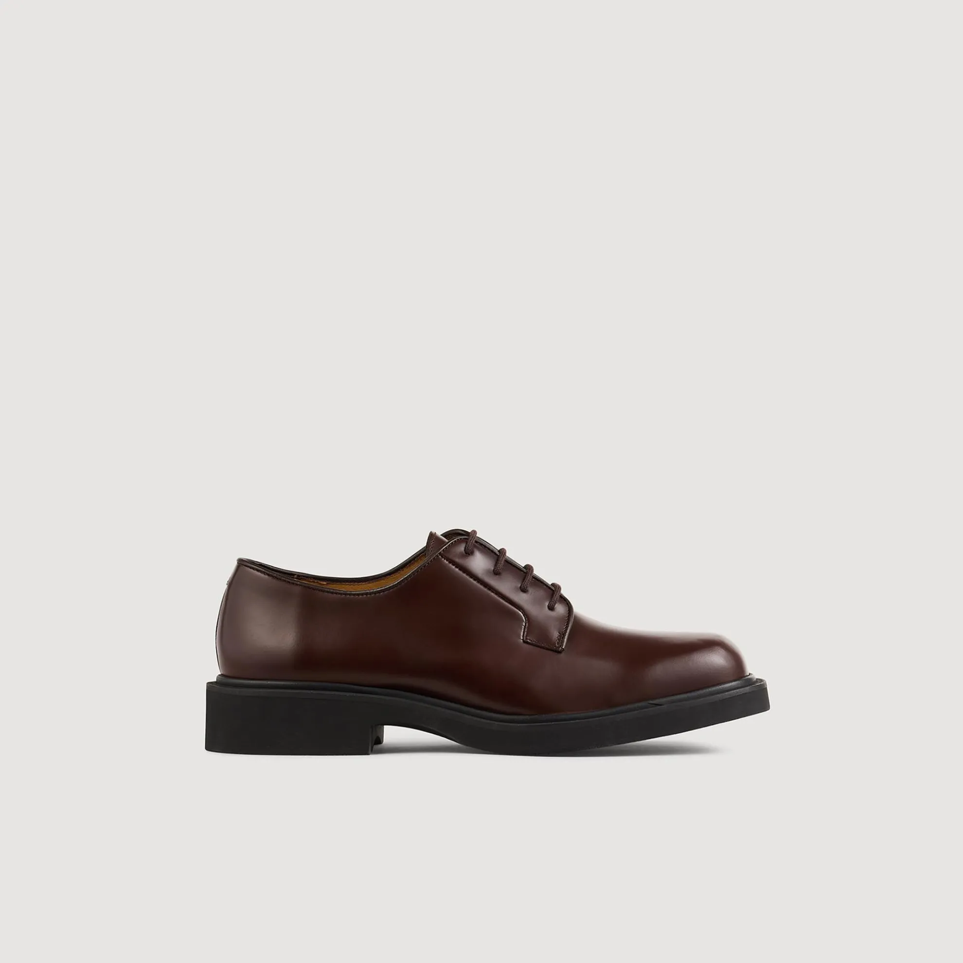 Derby Veterschoenen Lakleer