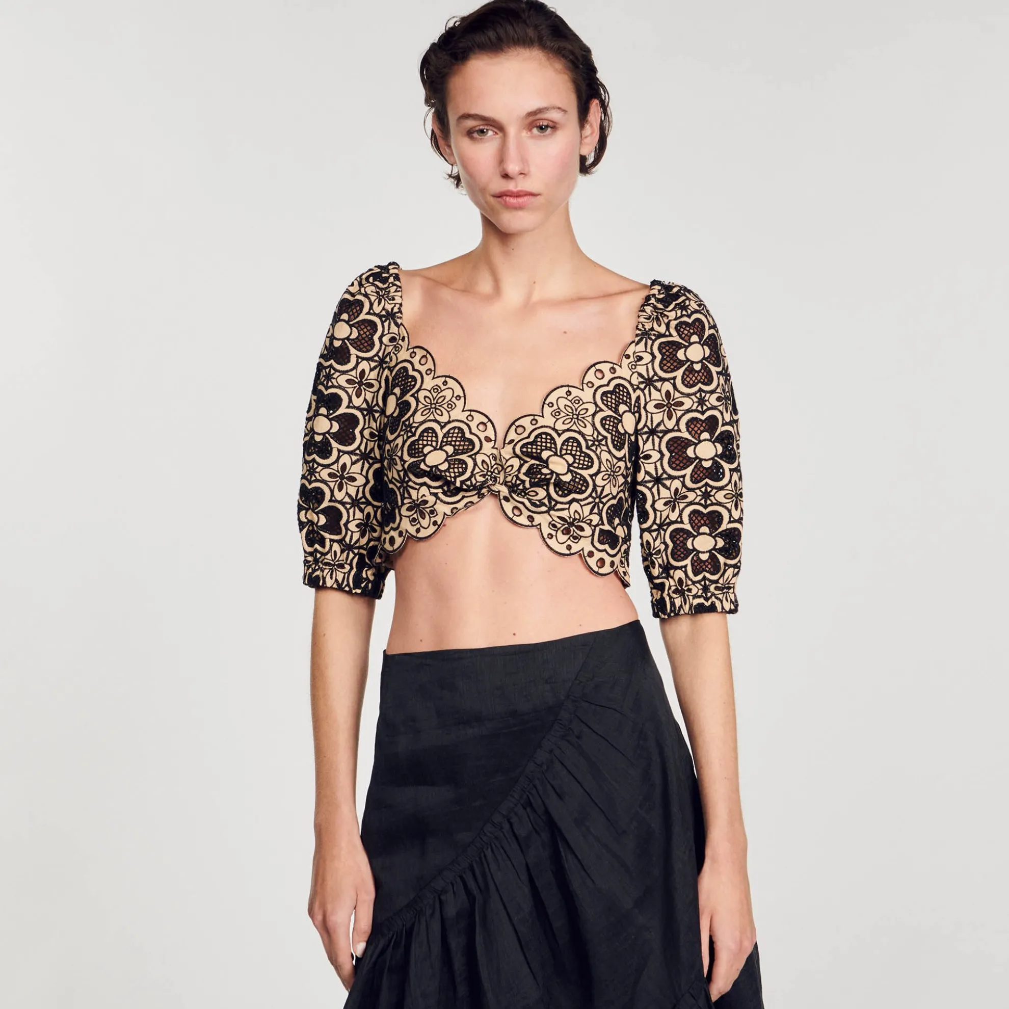 Korte Top Broderie Anglaise
