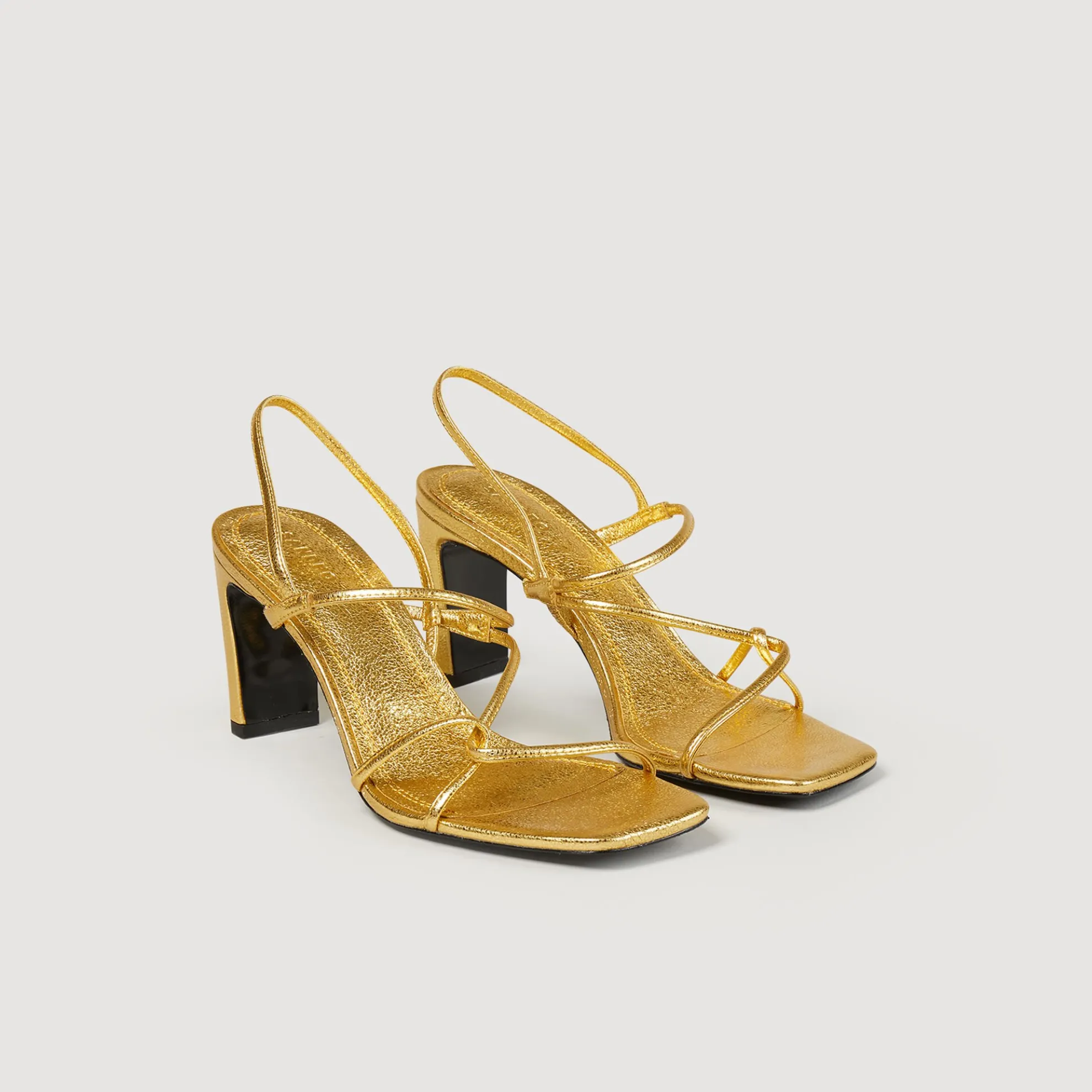 Sandalen Van Reliëfleer