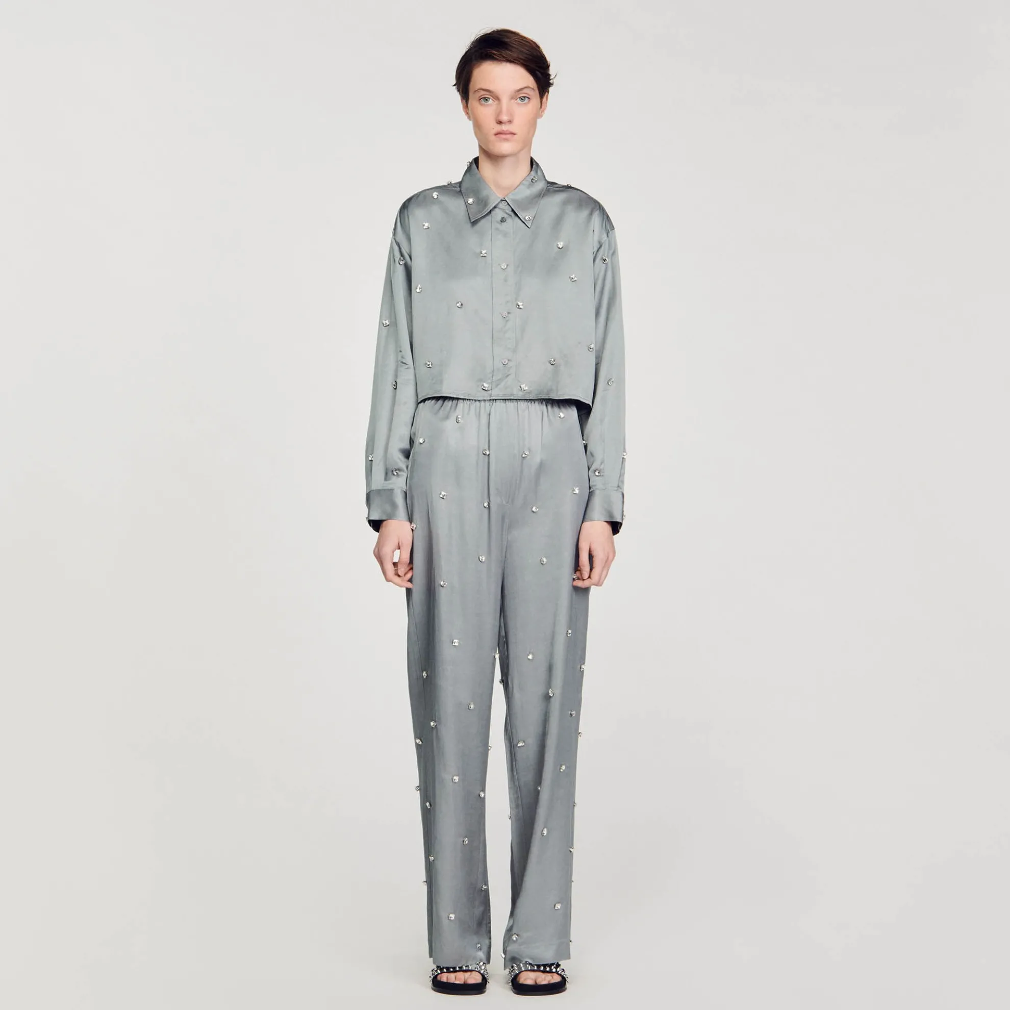 Satijnachtige Overhemdblouse Met Stras