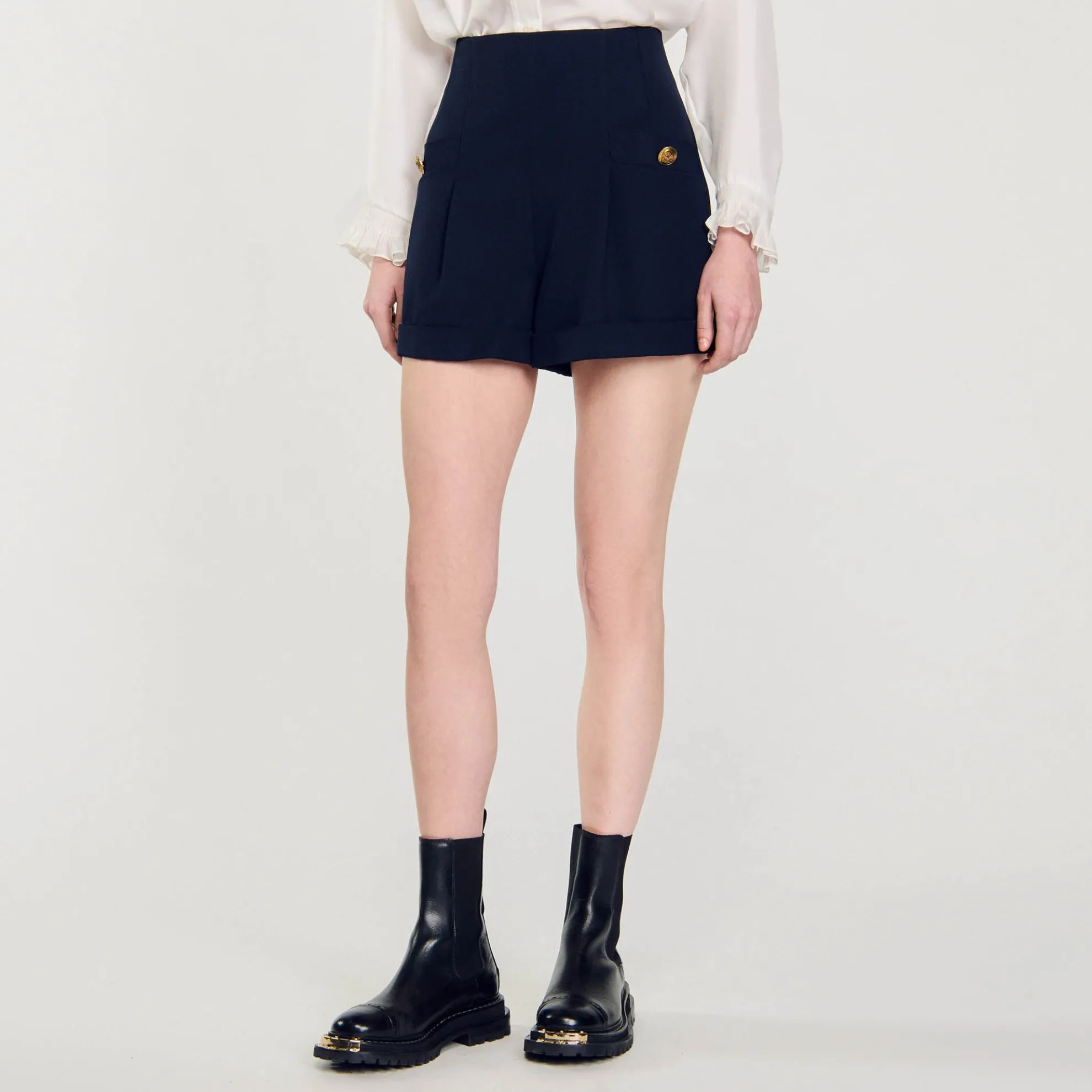 Short Met Omslag